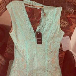 Bebe dress Aruba blue lace chocker dress