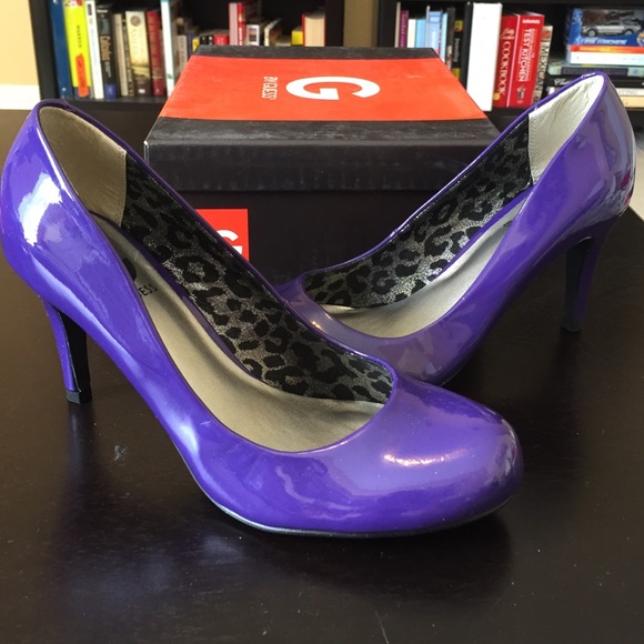 G by Guess Waverly Dark Purple Pump 3.5" Heel 7.5M