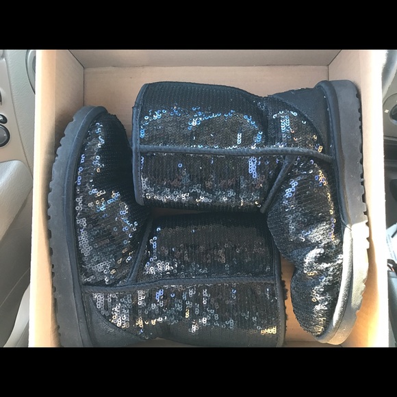 Black Sparkle Uggs