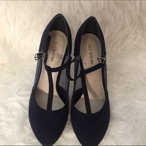 Call it springs navy blue mesh heels