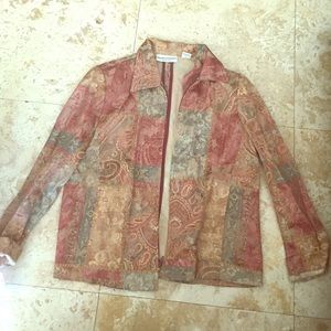 Zip up collared pattern printed sewn jacket