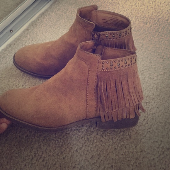 Faux suede fringe booties