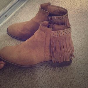Faux suede fringe booties