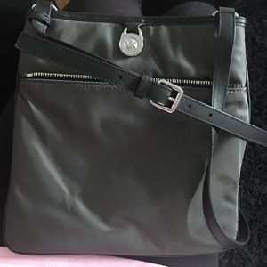 Michael kors crossbody bag