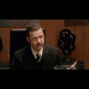 Meet your Posher, Roy