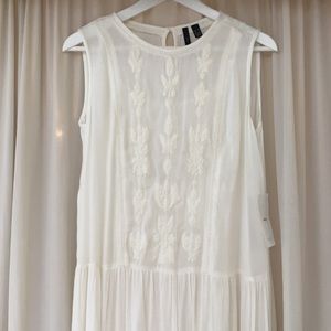 Mango White Flowy Embroidered Maxi Dress w/ tags