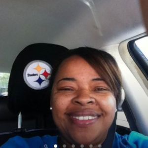 Meet your Posher, Edith