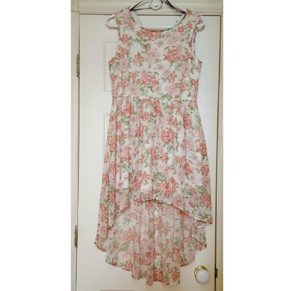 Floral pink dress