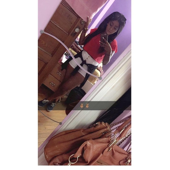 Meet your Posher, Stephanie