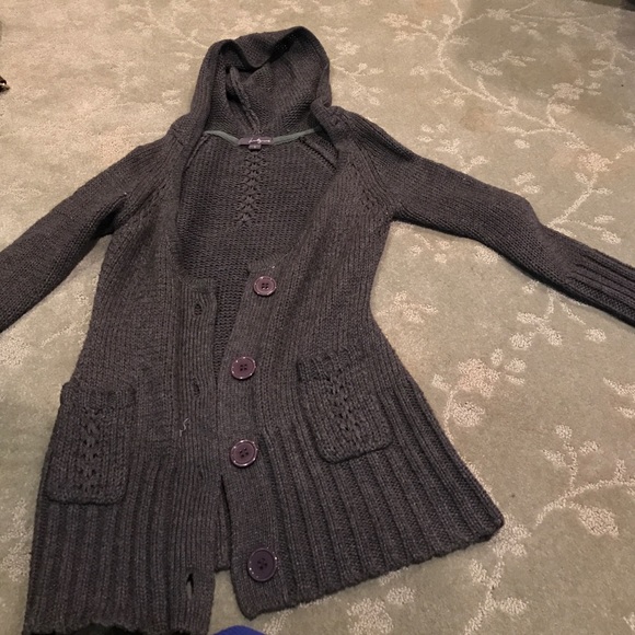 Grey hooded knot sweater
