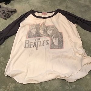 Junk food vintage beetles quarter tee