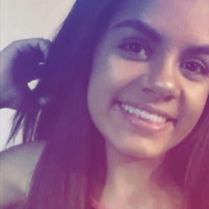 Meet your Posher, Abigail