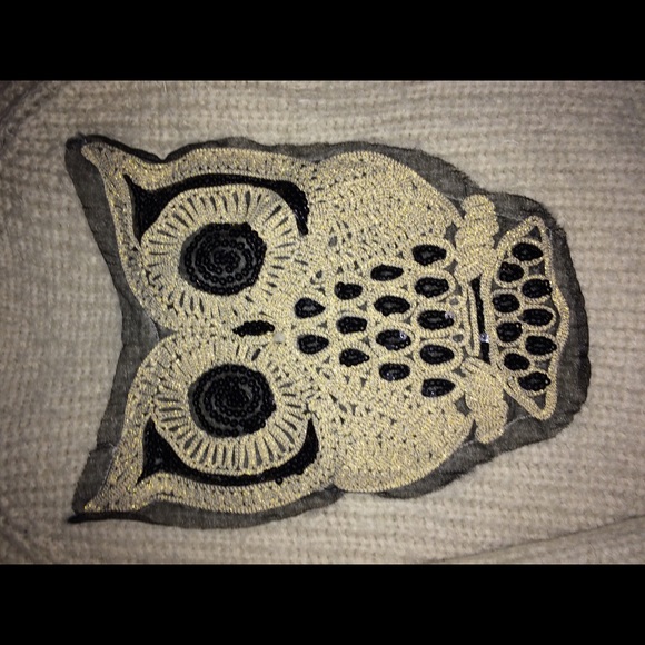 Sweater - Picture 2 of 3