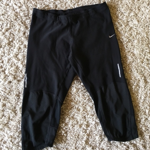 Nike dri fit running capris large black