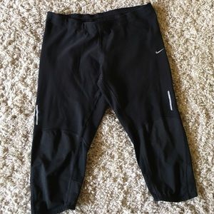 Nike dri fit running capris large black