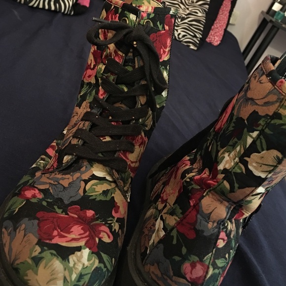 Floral Boots