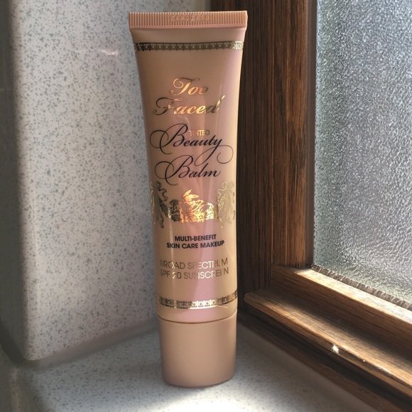 Too Faced Beauty Balm - Snow Glow