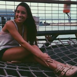 Meet your Posher, Alexandra