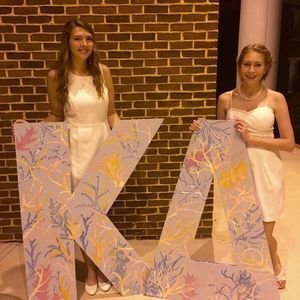 Meet your Posher, Carlie