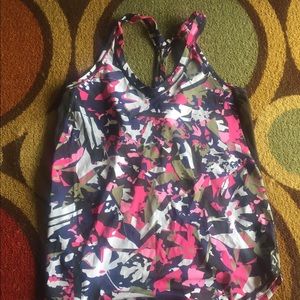 Fast lane singlet lululemon size 8