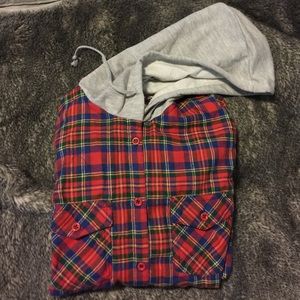Flannel w hood size M