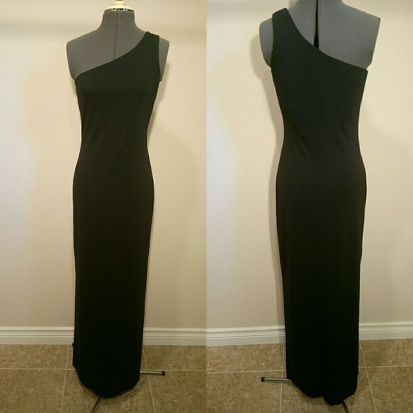 6 ARIANNA by Rachel Kaye black one shoulder gown
