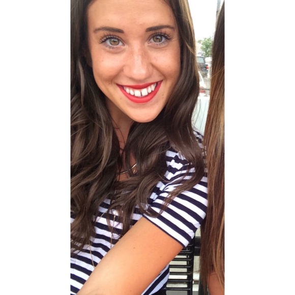Meet your Posher, Savannah