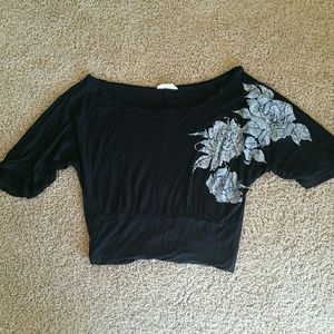 Cute Off the shoulder Crop top