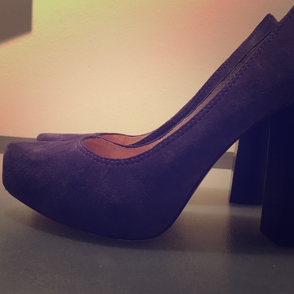 Micheal Kors Heels