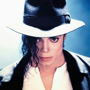 Meet your Posher, Lamanda