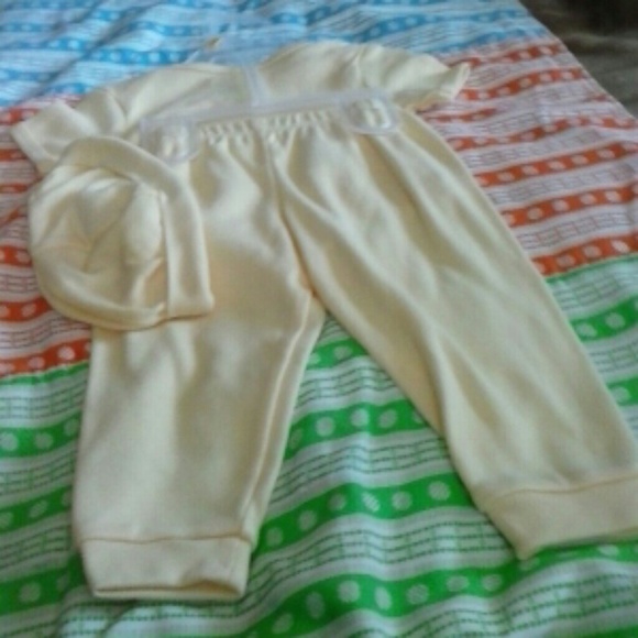 Kids Clothes - Picture 3 of 3