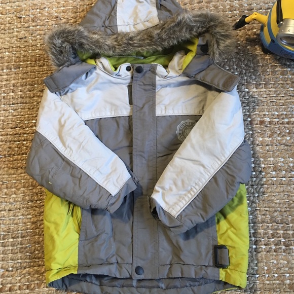 Winter coat - Picture 4 of 4