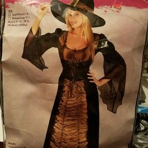 Witches costume small