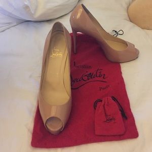 Christian Louboutin Very Prive Patent Leather Peep