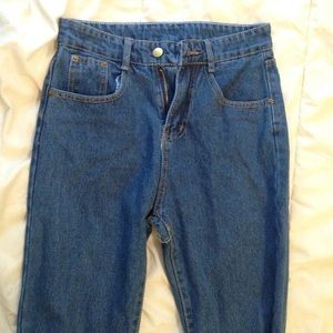 Vintage high waisted jeans