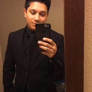 Meet your Posher, Cesar