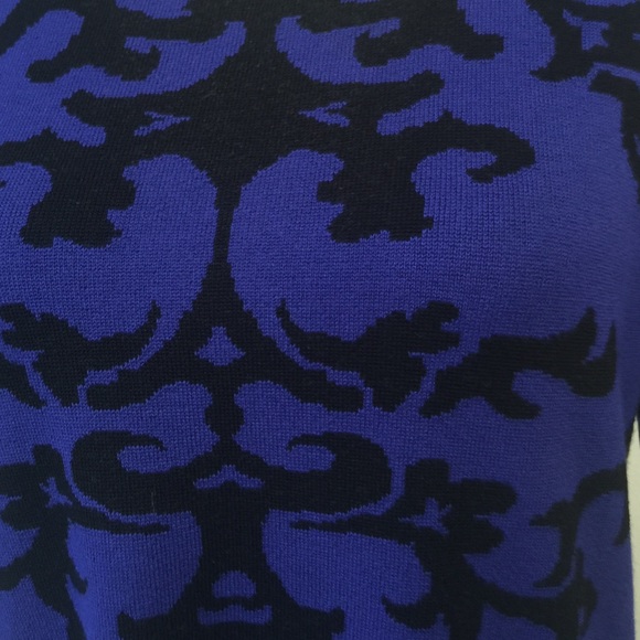 Cute Knitted Dress - Picture 2 of 3