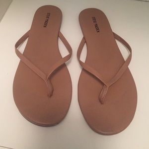 Steve Madden Flip-Flops