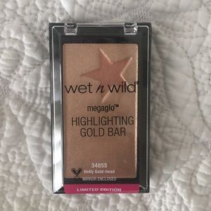 Wet N Wild highlighting gold bar