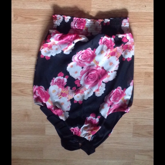 Silky halter