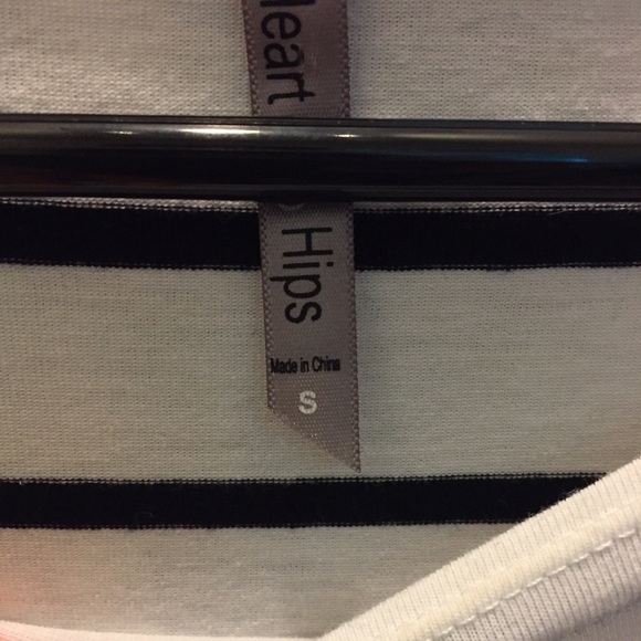 1/4 sleeve dress - Picture 3 of 3