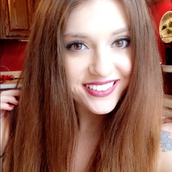 Meet your Posher, Lexi