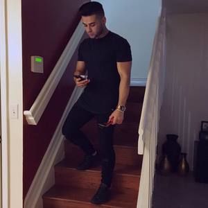 Meet your Posher, Ulises