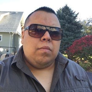 Meet your Posher, Cesar