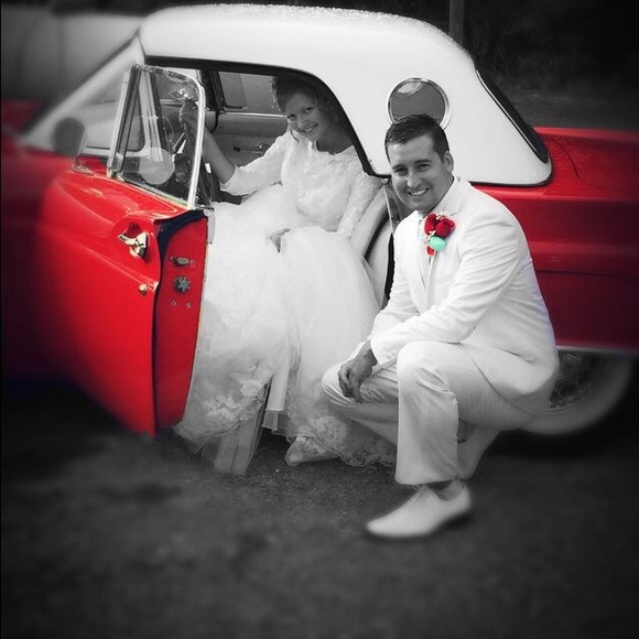 Meet your Posher, Jasmyn - Picture 3 of 5