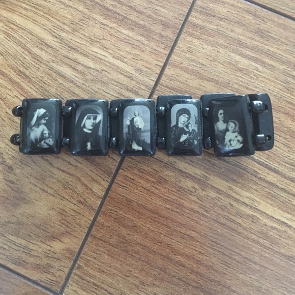 Bracelet - Picture 2 of 3