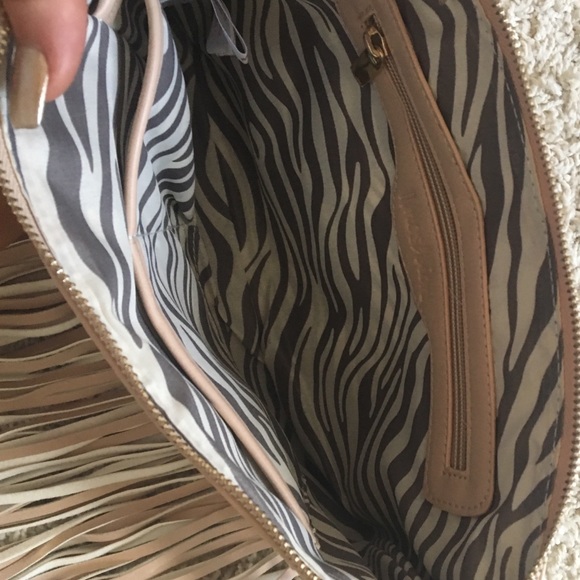 Purse - Picture 3 of 4