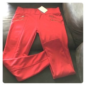 🌟NWT RED Legging, Stretch, gold zipper accents🌟