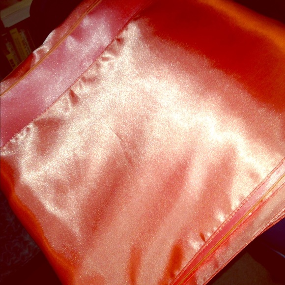 18 Coral satin table runners. Wedding!