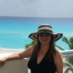 Meet your Posher, Maria ana